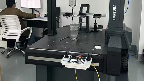 Inspección dimensional (máquina de medición por coordenadas/CMM)